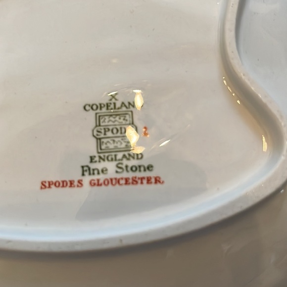 Spode Red And White Floral Leaf Plate, England W89 Pottery, Trinket Soap Dish - Picture 2 of 3